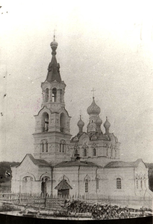Церковь Спаса Нерукотворного Образа, Сюрсовай (Шарканский район, Республика Удмуртия). архивная фотография, Фотография с сайта http://www.sharkan.udmurt.ru