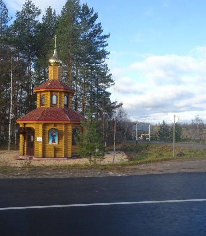 Часовня Романа мученика, Лука (Боровичский район, Новгородская область). фасады