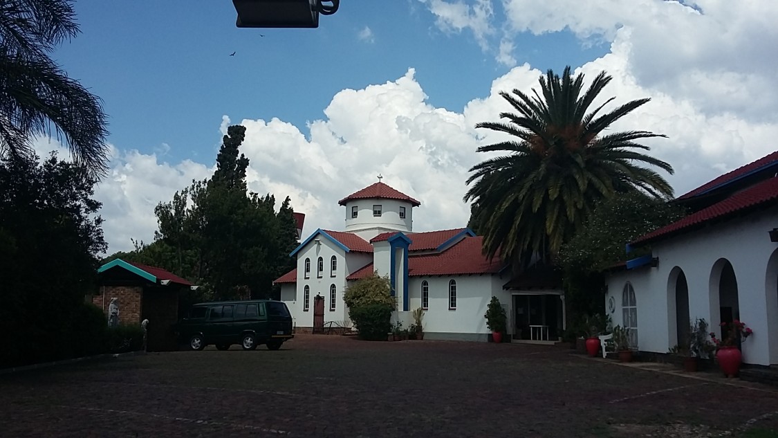 Йоханнесбург. Церковь Космы и Дамиана. фасады