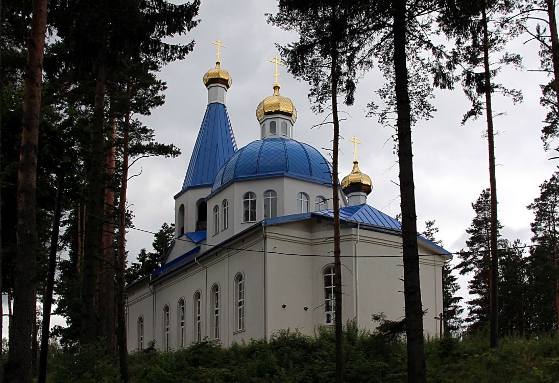 Церковь Почаевской иконы Божией Матери, Гарболово (Всеволожский район, Ленинградская область). фасады