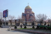 Собор Александра Невского (новый), Вид с привокзальной площади<br>, Волгоград, Волгоград, город, Волгоградская область