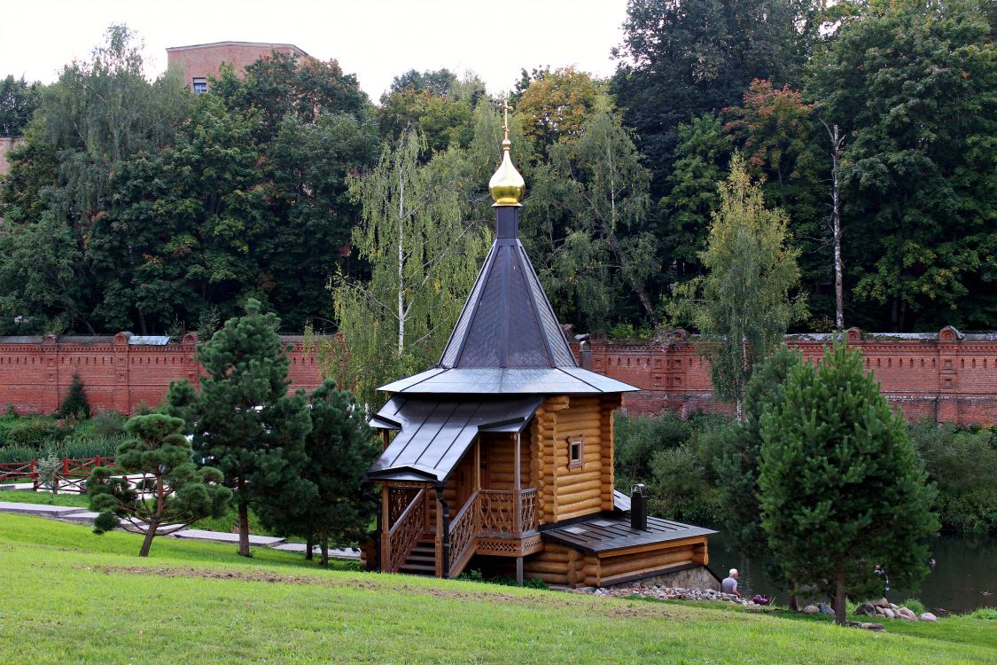 Часовня Владислава Сербского, Сергиев Посад (Сергиево-Посадский городской округ, Московская область). фасады
