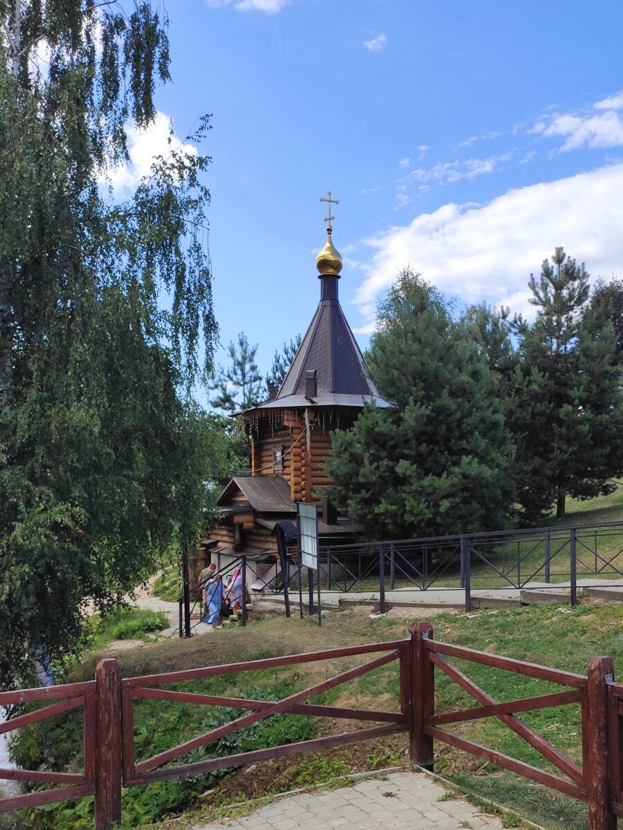 Часовня Владислава Сербского, Сергиев Посад (Сергиево-Посадский городской округ, Московская область). фасады