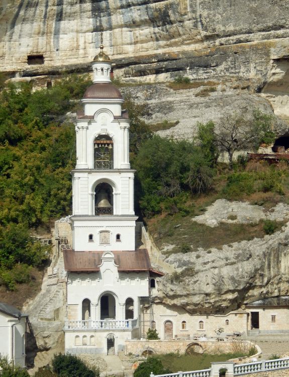 Бахчисарай. Успенский мужской монастырь. Колокольня Георгиевской части монастыря. фасады