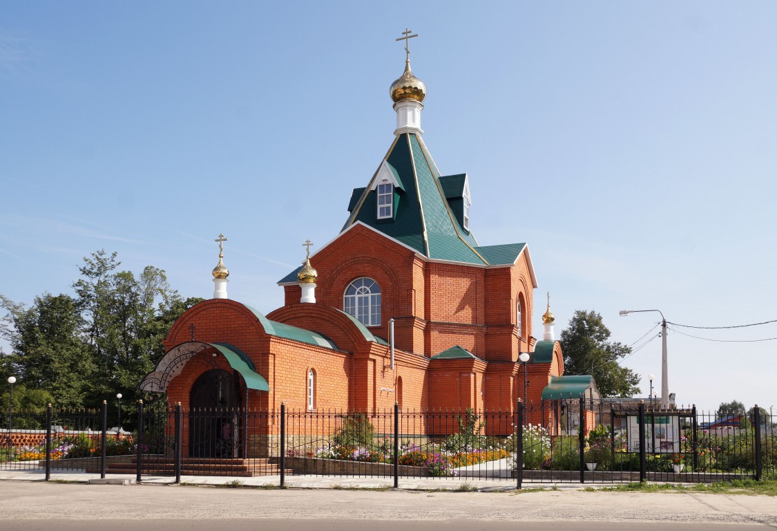 Меленки. Церковь Всех Святых на городском кладбище. фасады, Вид с юго-запада