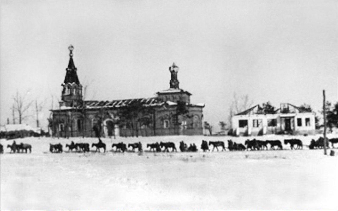 Маслова Пристань. Церковь Михаила Архангела (старая). архивная фотография