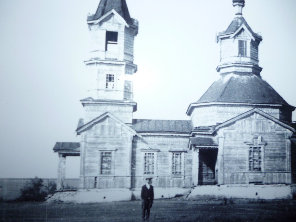 Новопавловка. Церковь Троицы Живоначальной. архивная фотография, Частная коллекция. Фото 1910-х годов
