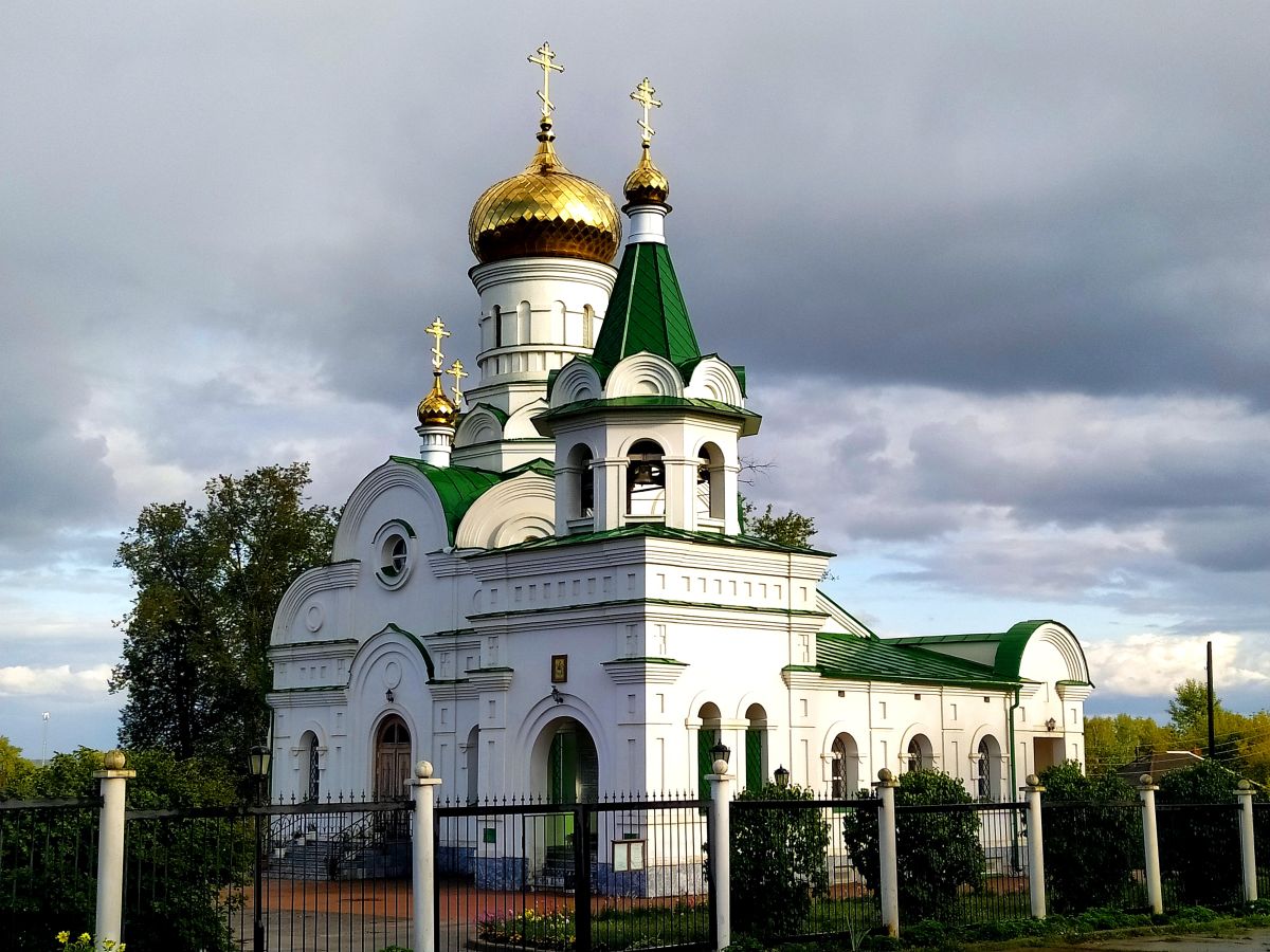 Церковь Троицы живоначальной (новая), Дебёсы (Дебёсский район, Республика Удмуртия). фасады