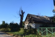 Церковь Рождества Пресвятой Богородицы, Место старого Рождественского храма в Попелево, занятое жилым домом<br>, Попелево, Козельский район, Калужская область