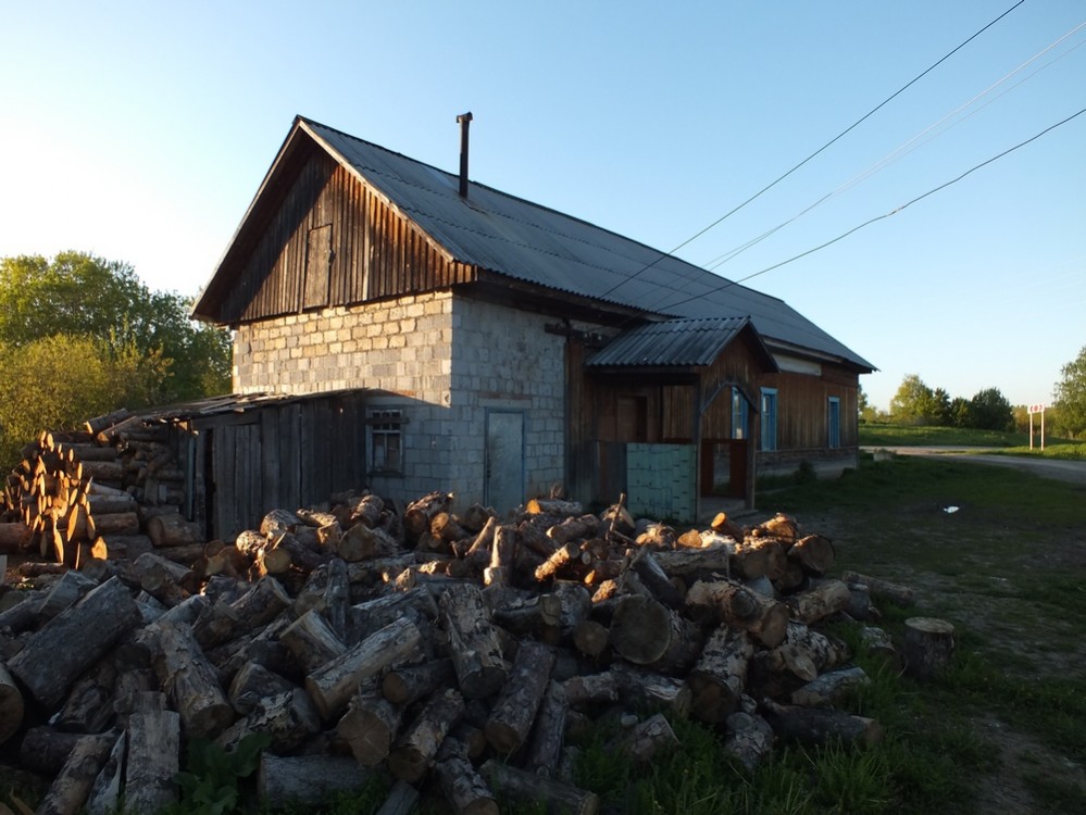 Верхний Кунгур. Церковь Воздвижения Креста Господня. фасады