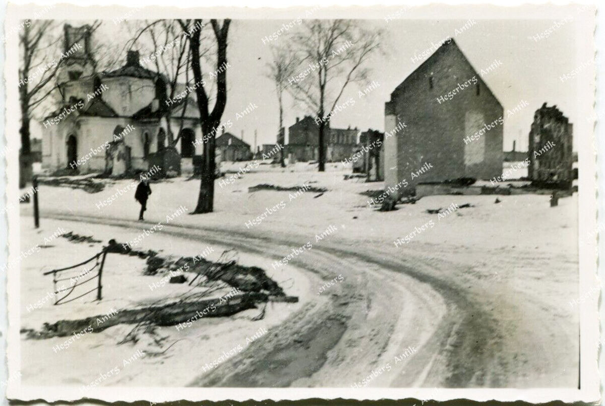 Витебск. Церковь Усекновения главы Иоанна Предтечи. архивная фотография, Вид с юго-восточной стороны. Фото 1941 г. с аукциона e-bay.de