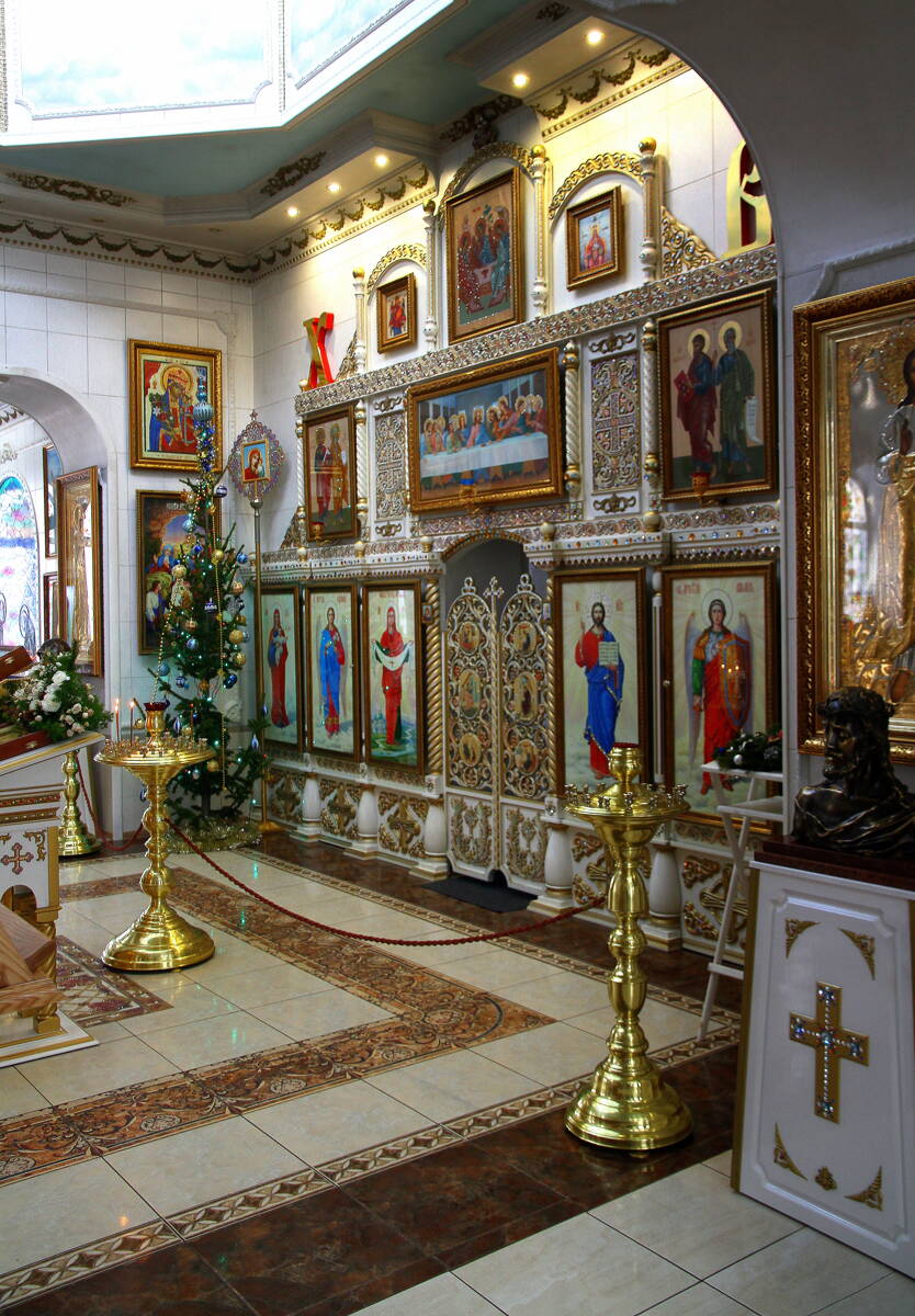 Церковь Покрова Пресвятой Богородицы, Бийск (Бийский район и г. Бийск, Алтайский край). интерьер и убранство