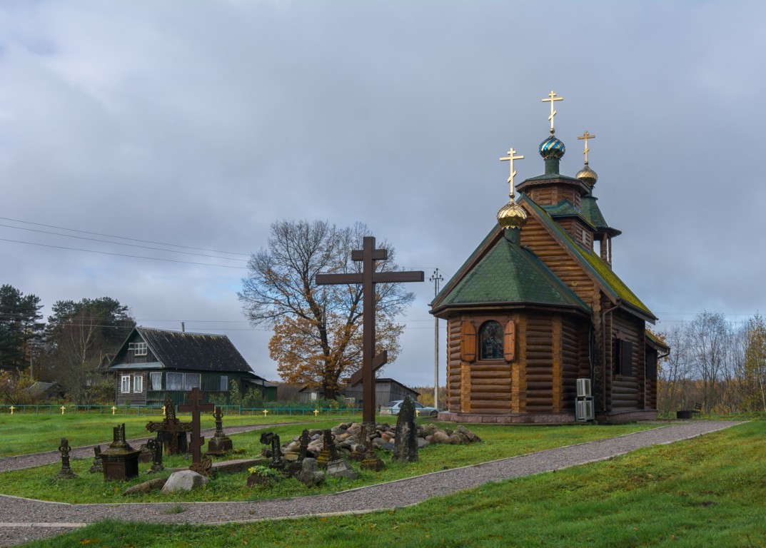 Церковь Петра и Павла, Холова (Крестецкий район, Новгородская область). фасады