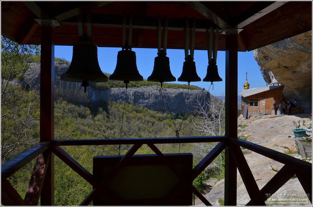 Мужской монастырь Феодора Стратилата, Большое Садовое (Бахчисарайский район, Республика Крым). фасады