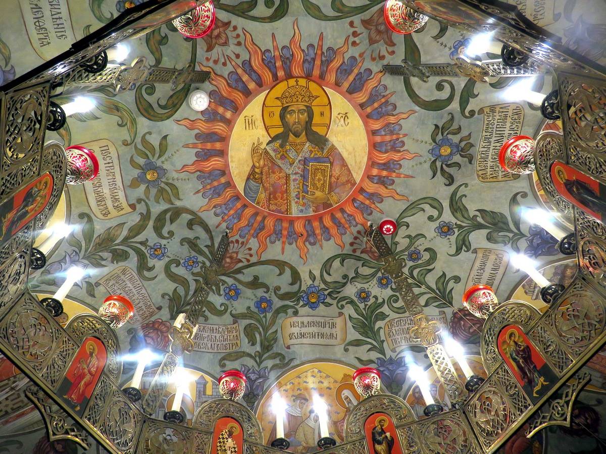 Иьтерьер, роспись свода, интерьер и убранство. Зачатьевский монастырь. Часовня Алексия, митрополита Московского, Хамовники (Центральный административный округ (ЦАО), г. Москва)