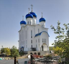 Краснодон. Воскресения Христова, цекровь