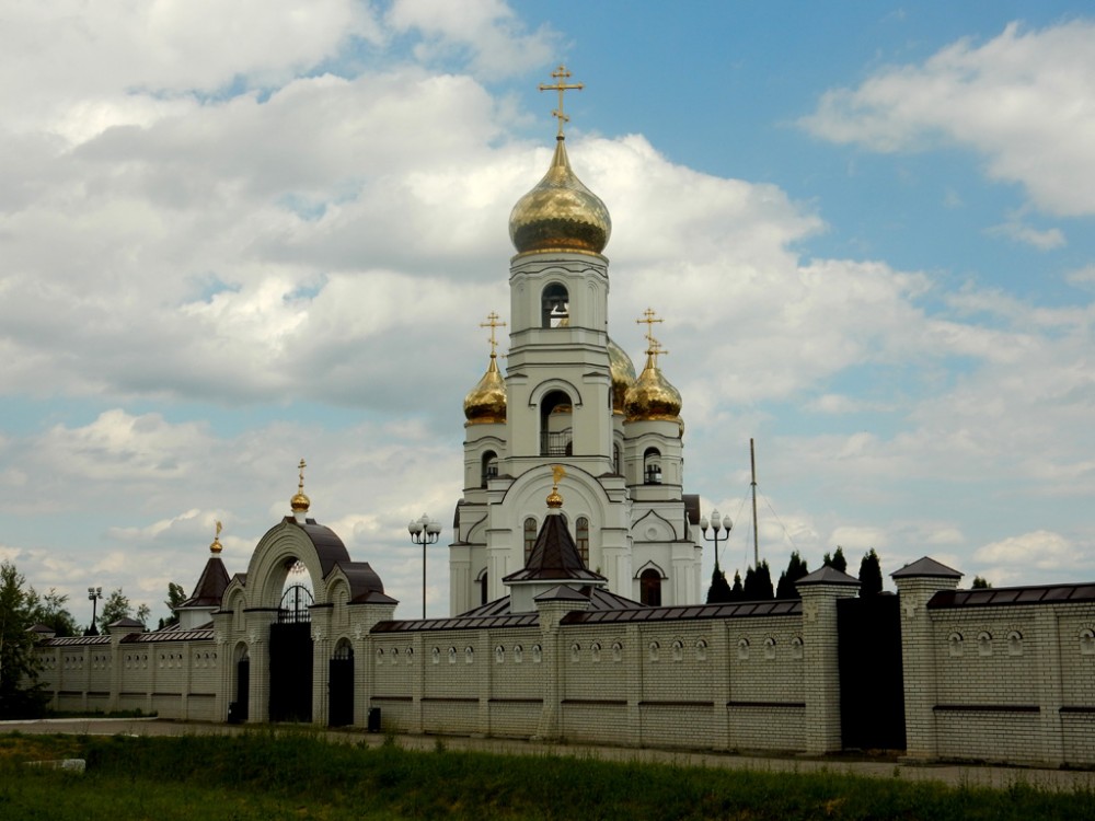 Алексеевка. Иоанновский женский монастырь. Церковь Иоанна Кронштадтского. архитектурные детали