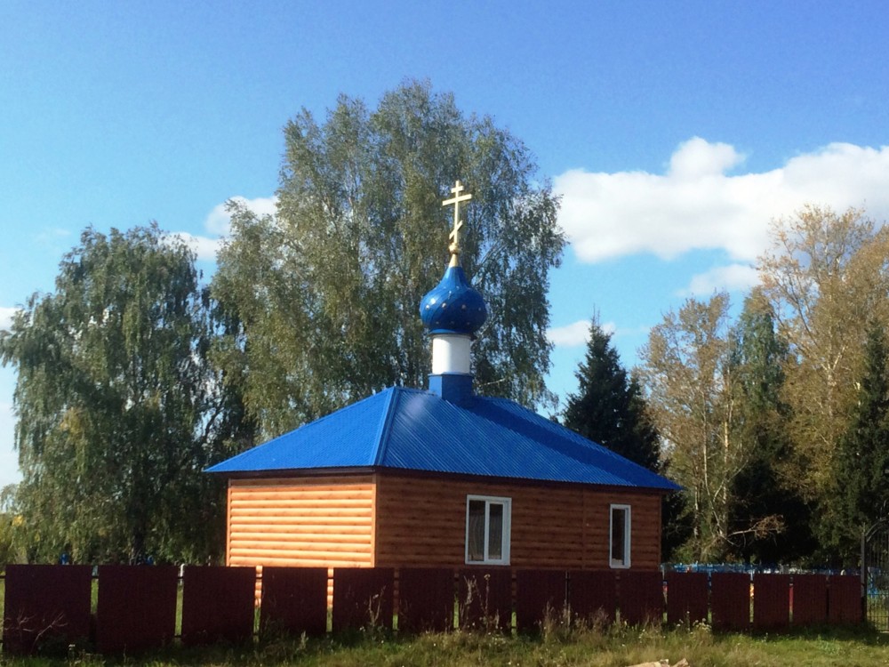 Неизвестная часовня (на кладбище), Кулущи (Мамадышский район, Республика Татарстан). фасады