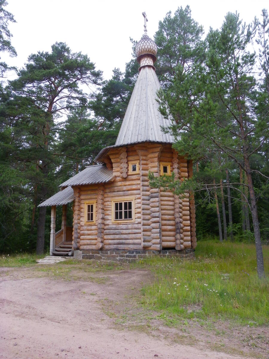 Валаамские острова. Спасо-Преображенский Валаамский монастырь. Часовня Тихвинской иконы Божией Матери. фасады