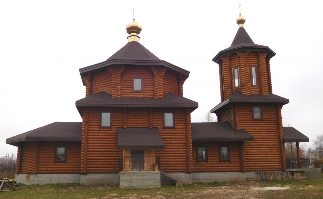 Ломовка. Церковь Покрова Пресвятой Богородицы. фасады