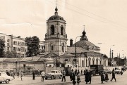 Церковь Преображения Господня в Преображенском (старая), Храм за несколько часов до взрыва, 17 июля 1964 года. Фото из книги К фото с сайта @tur.www.blagovest-info.ru<br>, Москва, Восточный административный округ (ВАО), г. Москва