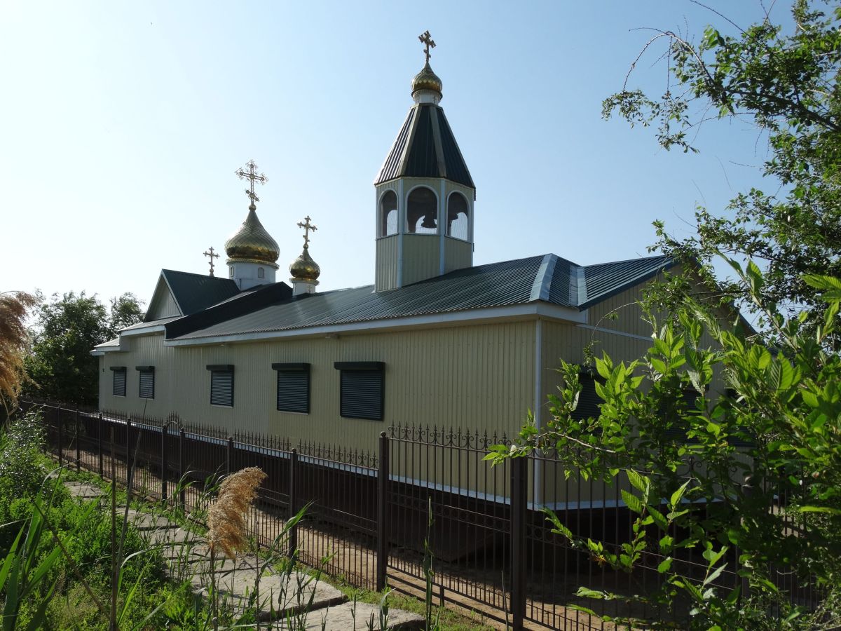 Октябрьский. Церковь Николая Чудотворца. фасады