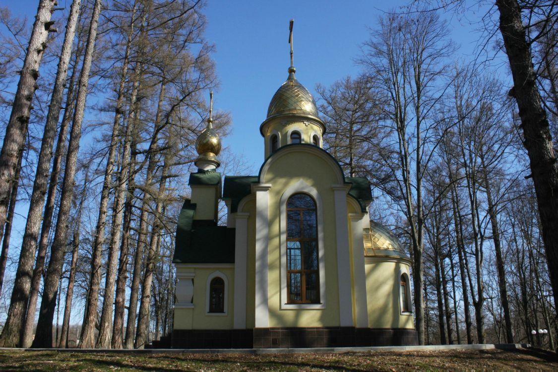 Дугино. Церковь Троицы Живоначальной (новая). фасады