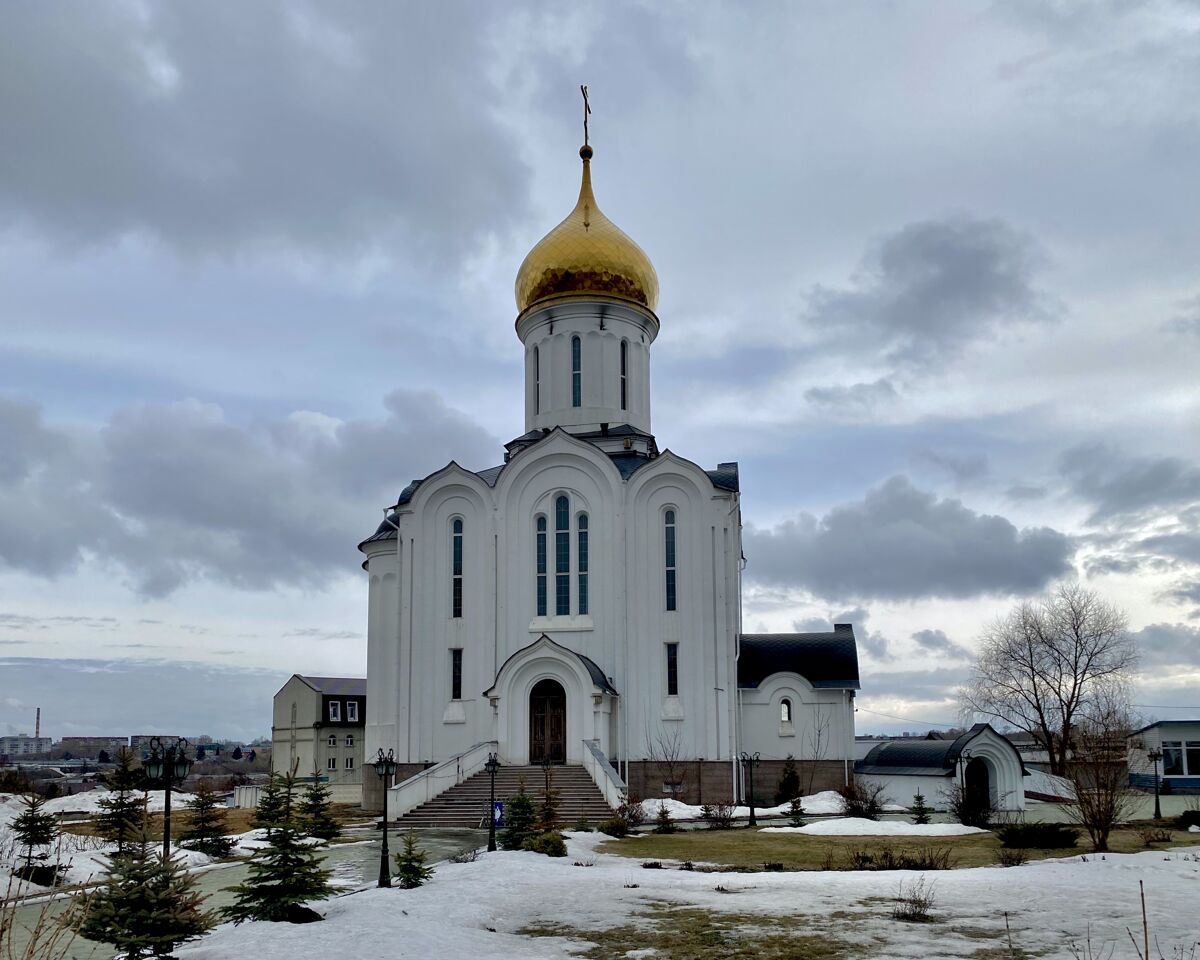 Новосибирск. Монастырь Новомучеников и исповедников Церкви Русской. Церковь Новомучеников и исповедников Церкви Русской. фасады, Вид с севера 