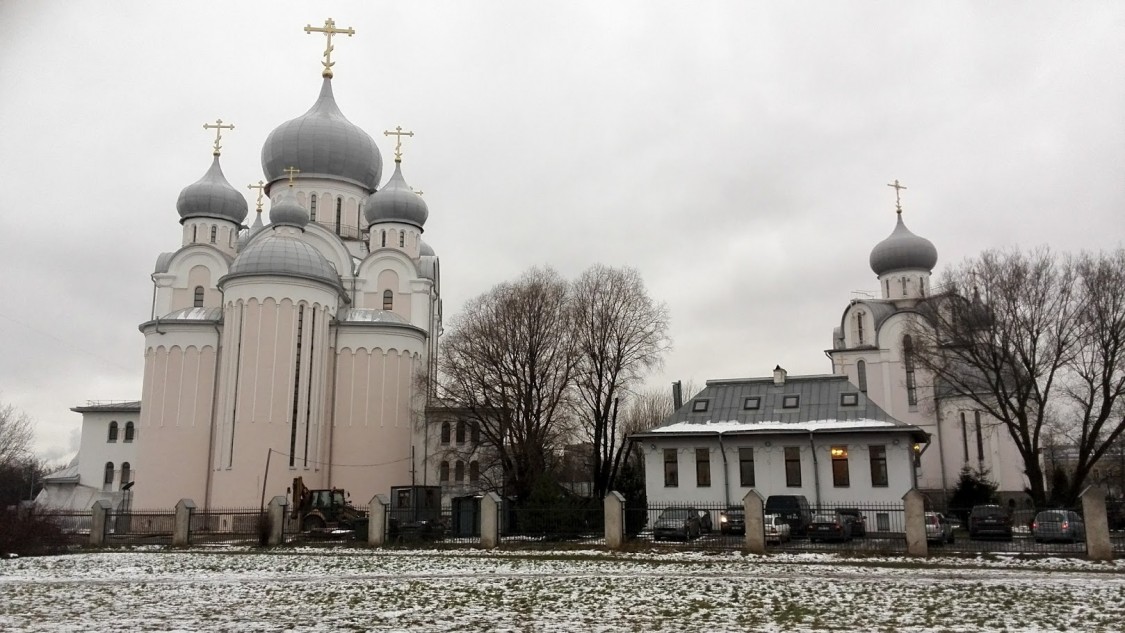 Красногвардейский район. Церковь Рождества Христова. фасады