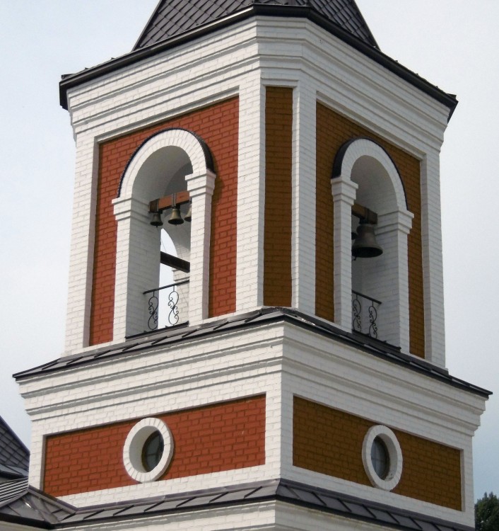 Церковь Успения Пресвятой Богородицы в посёлке завода 