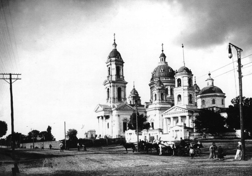 Церковь Троицы Живоначальной, Сумы (Сумской район, Украина, Сумская область). архивная фотография, Фото 1890-х гг. 