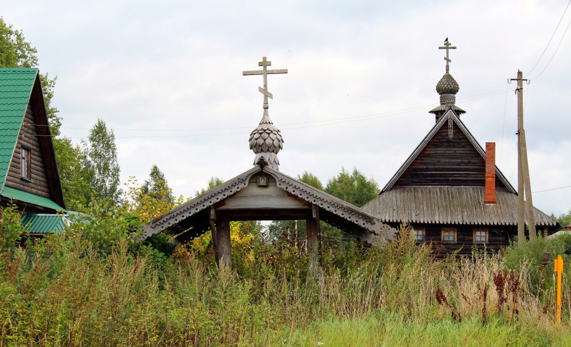 Неизвестная часовня, Селище (Калязинский район, Тверская область). фасады, Часовня-колодец.