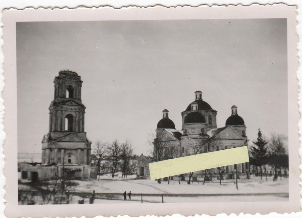 Юнаковка. Церковь Рождества Пресвятой Богородицы. архивная фотография, Фото 1941 г. с аукциона e-bay.de