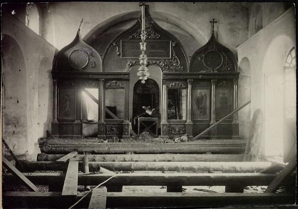 Источник - Государственный исторический музей.1928 г., архивная фотография. Церковь Успения Пресвятой Богородицы (старая), Бийск (Бийский район и г. Бийск, Алтайский край)