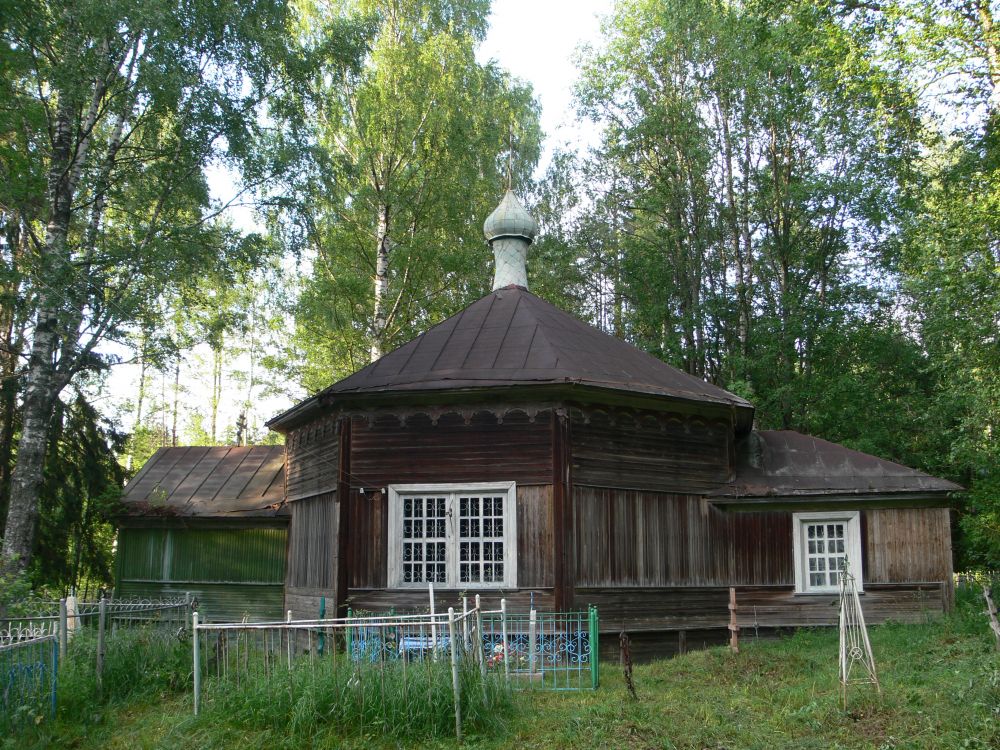 Церковь Митрофана Воронежского, Лунево (Вашкинский район, Вологодская область). фасады