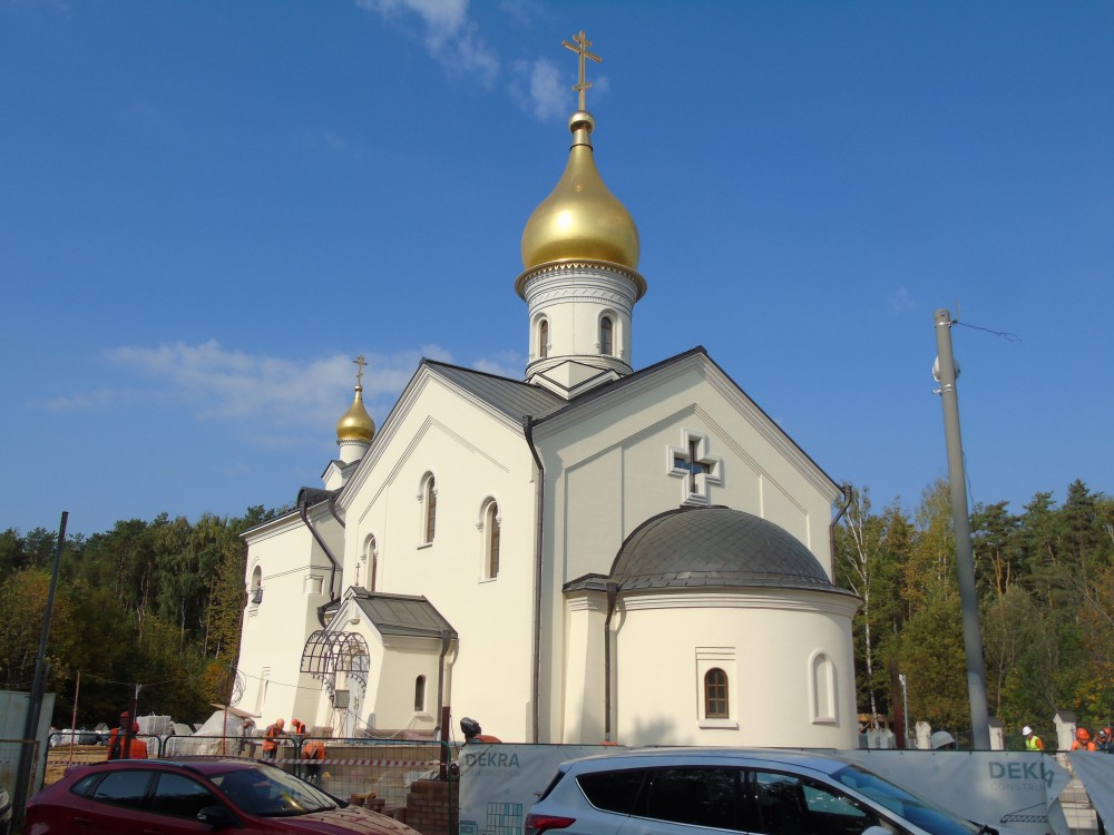 Солнцево. Церковь Казанской иконы Божией Матери в Мещёрском (кирпичная). фасады