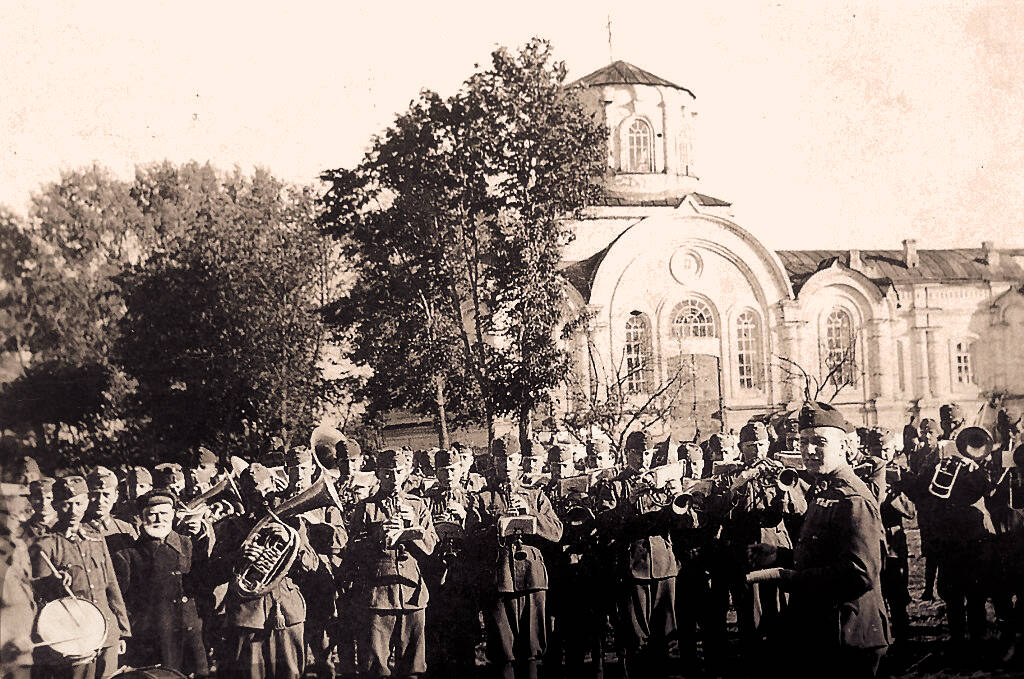 Церковь Михаила Архангела, Комаровка (Нежинский район, Украина, Черниговская область). архивная фотография, С аукциона e-bay.de
