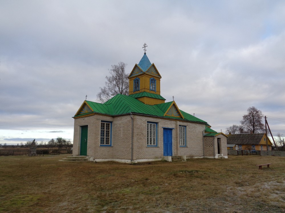 Церковь Георгия Победоносца, Великие Луки (Барановичский район, Беларусь, Брестская область). фасады
