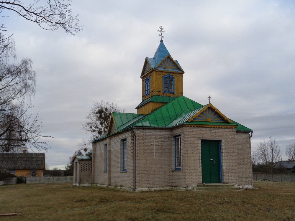 Церковь Георгия Победоносца, Великие Луки (Барановичский район, Беларусь, Брестская область). фасады
