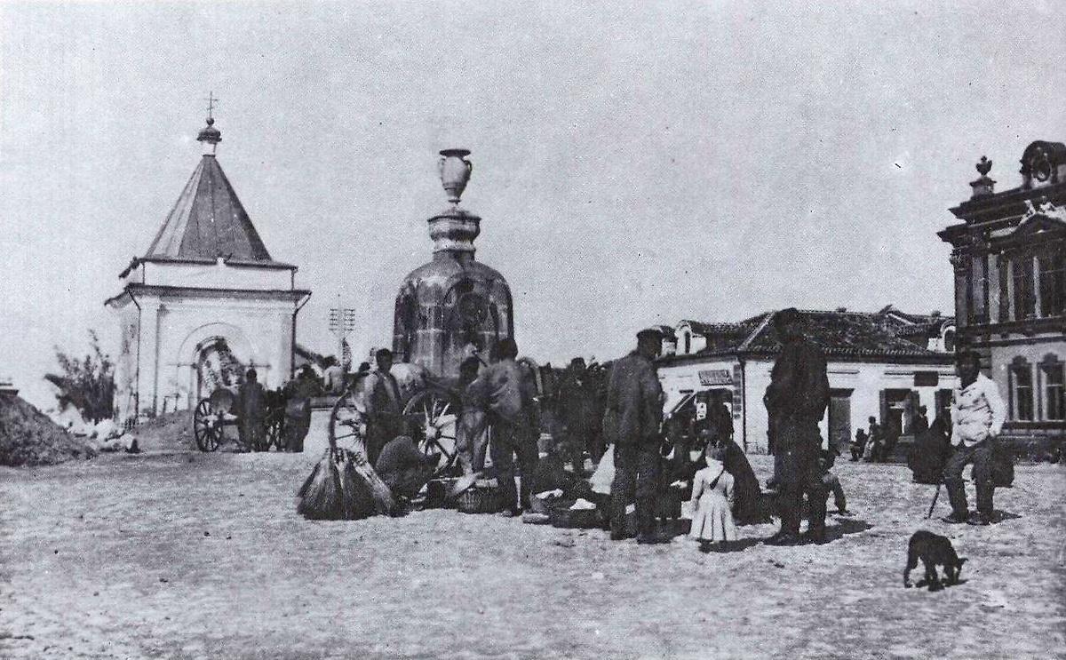 Фото конца XIX века, архивная фотография. Часовня Александра Невского, Симферополь (Симферополь, город, Республика Крым)