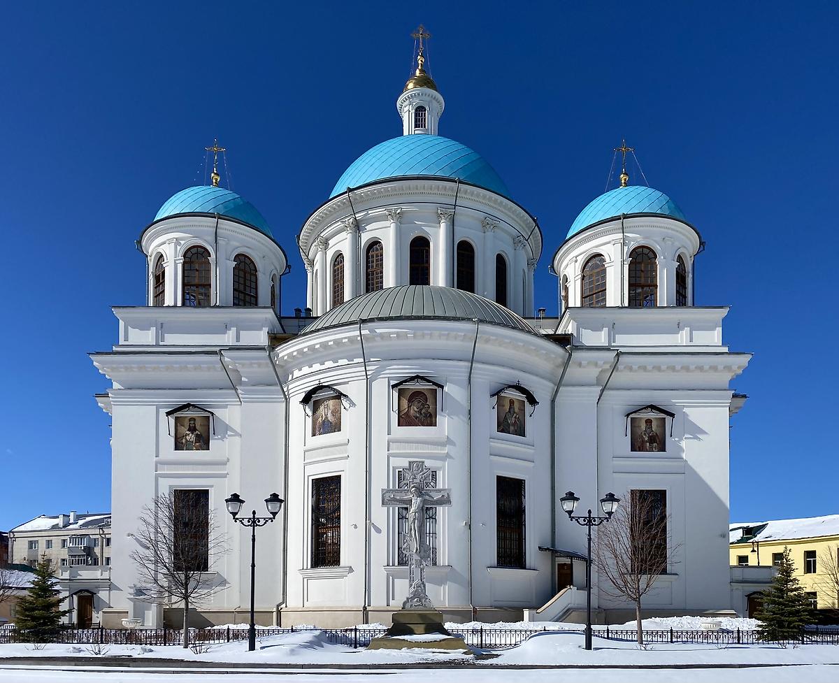 Восточный фасад, фасады. Казанско-Богородицкий монастырь. Собор Казанской иконы Божией Матери (новый), Вахитовский район (Казань, город, Республика Татарстан)