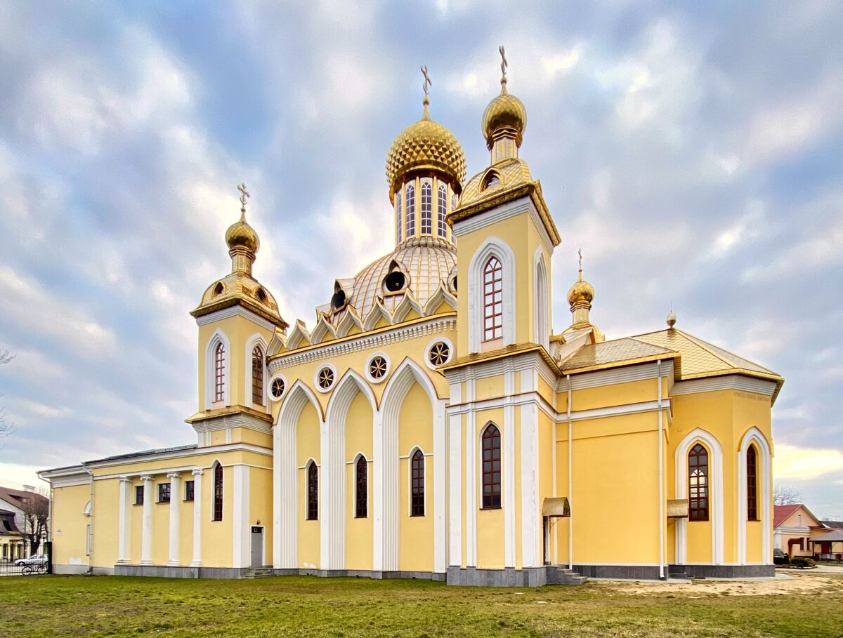 Пинск. Варваринский монастырь. Собор Воскресения Словущего. фасады, Вид с севера