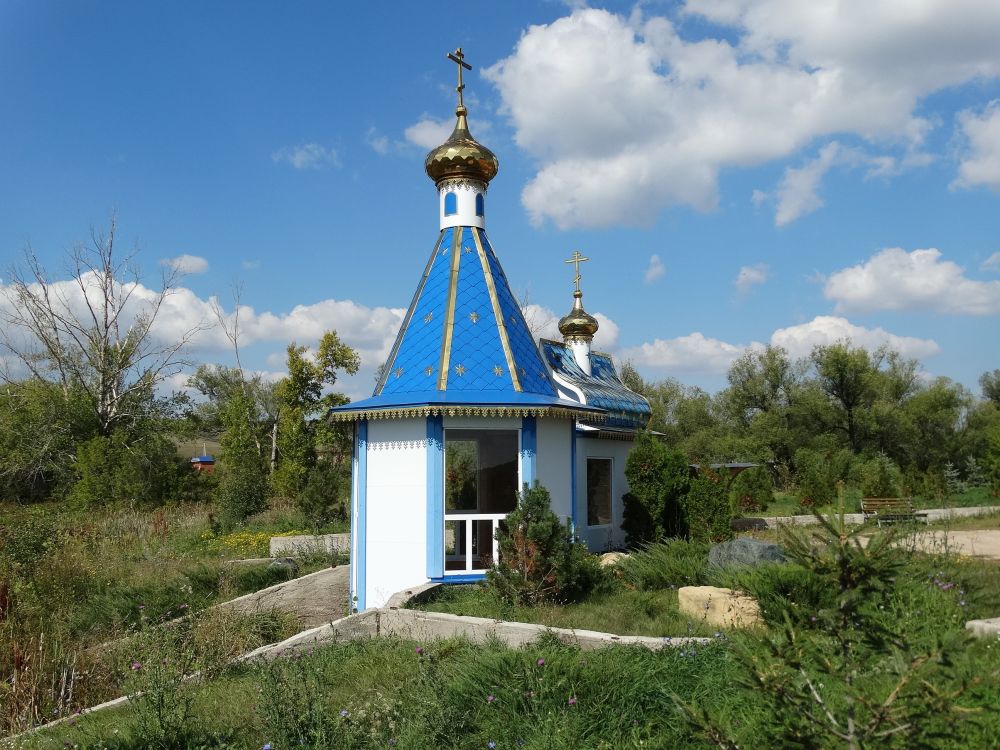 Часовня Серафима Саровского, Дубровка (Шарлыкский район, Оренбургская область). фасады
