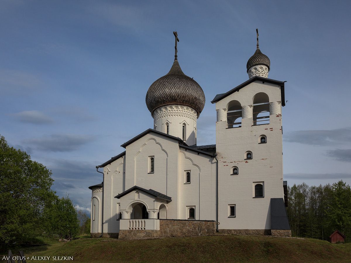 фасады. Церковь Троицы Живоначальной на подворье Воскресенского Новодевичьего монастыря, Жуки (Себежский район, Псковская область)