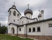 Церковь Троицы Живоначальной на подворье Воскресенского Новодевичьего монастыря, , Жуки, Себежский район, Псковская область