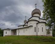 Церковь Троицы Живоначальной на подворье Воскресенского Новодевичьего монастыря, , Жуки, Себежский район, Псковская область