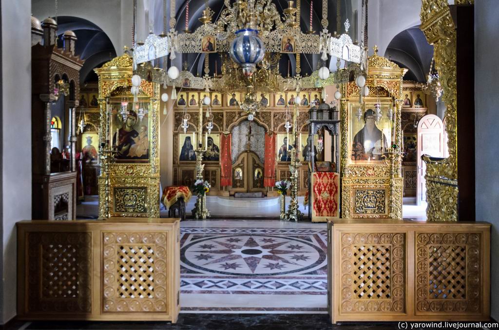 Монастырь Дионисия Олимпийского (новый), Литохоро (Центральная Македония, Греция). интерьер и убранство