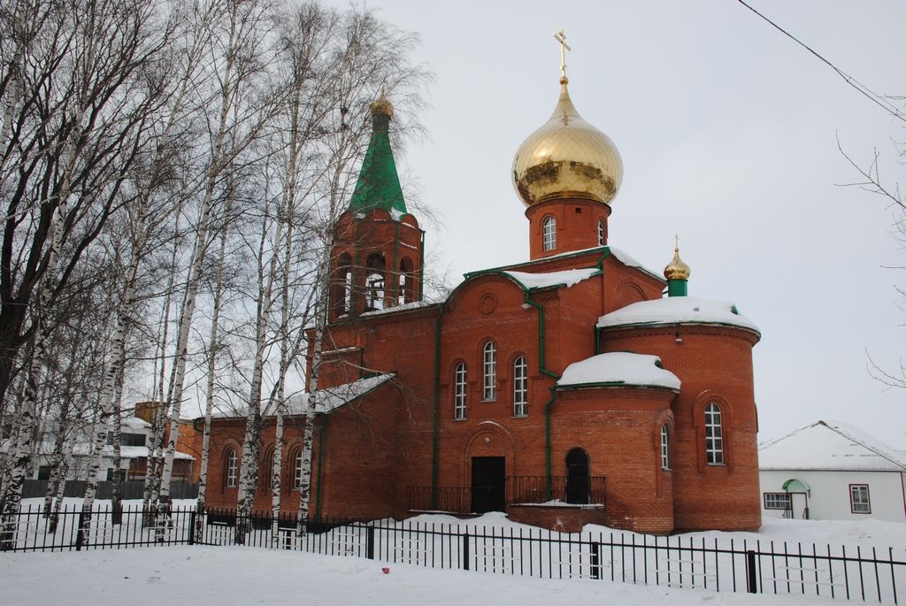 Парабель. Церковь Спаса Преображения. фасады, Вид с ул.Советская.