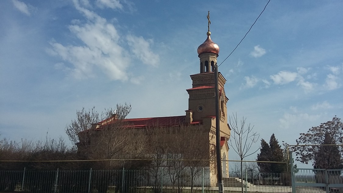Прочие страны, Узбекистан, Жамбул (Богородицкое). Церковь Михаила Архангела. фасады