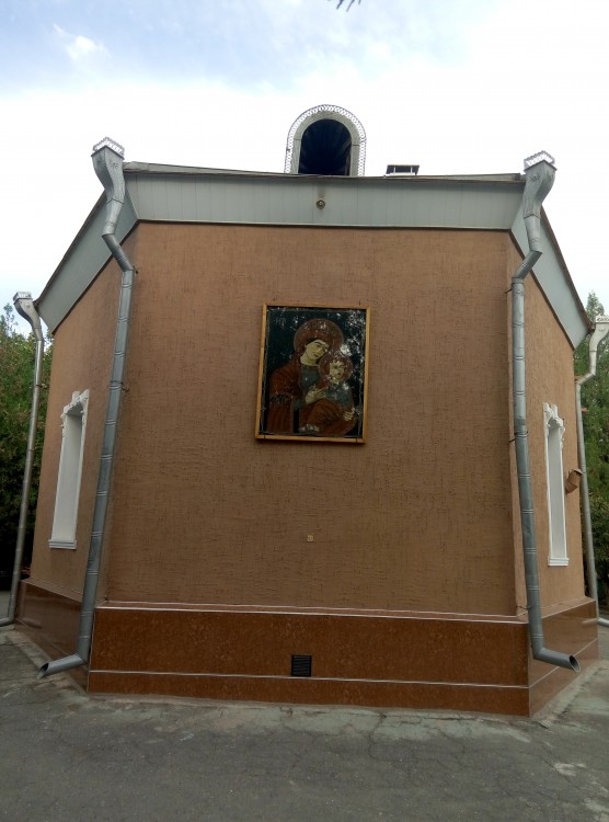 Фергана (Новый Маргелан, Скобелев). Церковь Сергия Радонежского. фасады, Личное фото